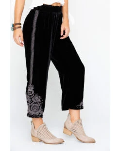 Johnny Was Women's Hirsch Velvet Embroidered Crop Pants