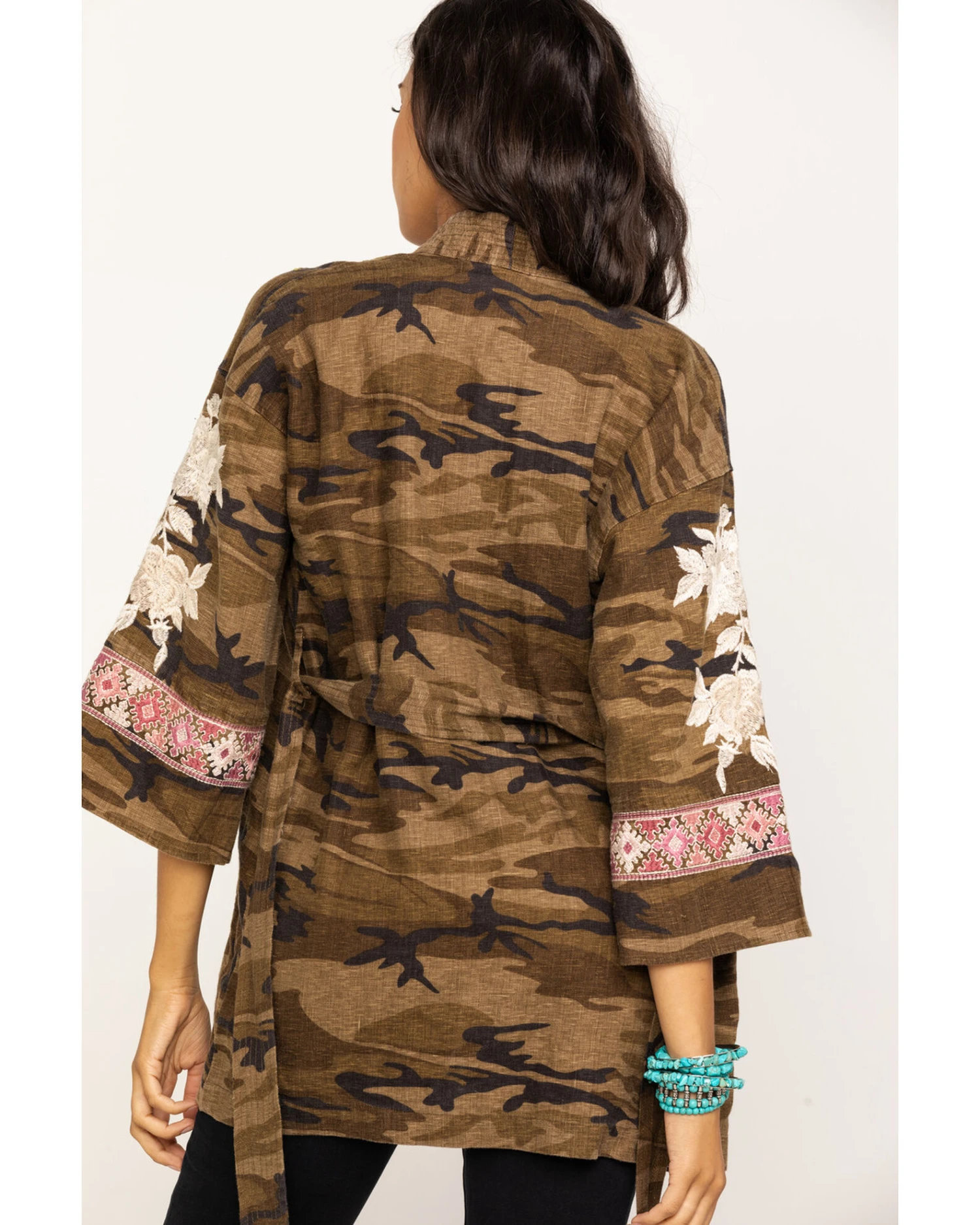 Johnny Was Women's Molly Camo Yuki Trapunto Linen Kimono 4 Johnny Was Women's Molly Camo Yuki Trapunto Linen Kimono - Image 4