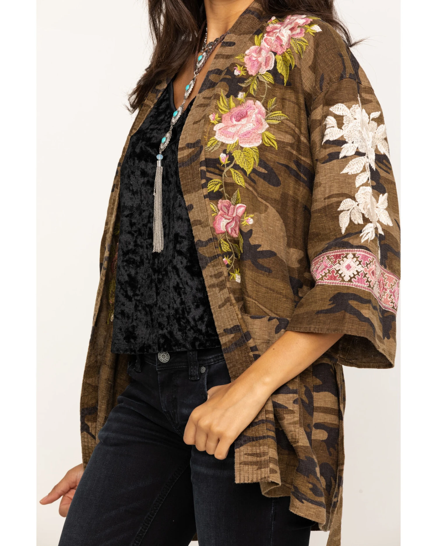 Johnny Was Women's Molly Camo Yuki Trapunto Linen Kimono 2 Johnny Was Women's Molly Camo Yuki Trapunto Linen Kimono - Image 2
