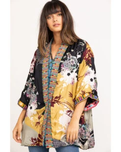Johnny Was Women's Abril Velvet Reversible Kimono
