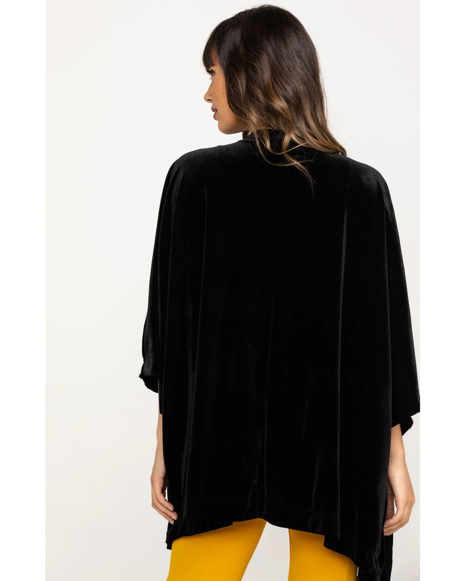 White Label By Panhandle Women's Embroidered Velvet Kimono 3 White Label By Panhandle Women's Embroidered Velvet Kimono - Image 3