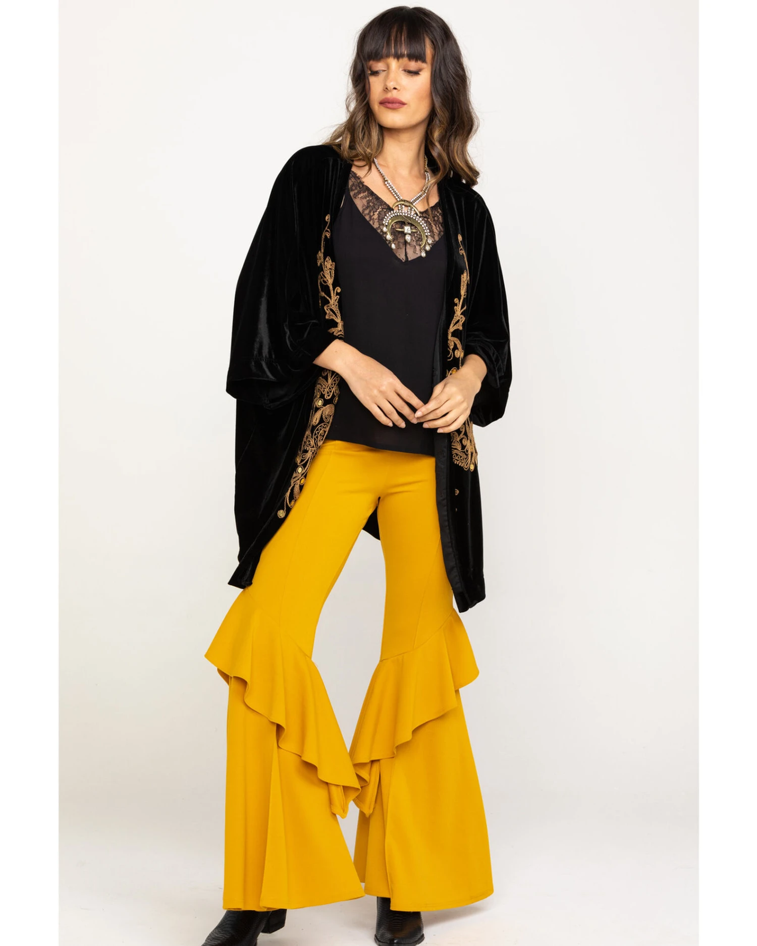 White Label By Panhandle Women's Embroidered Velvet Kimono 5 White Label By Panhandle Women's Embroidered Velvet Kimono - Image 5