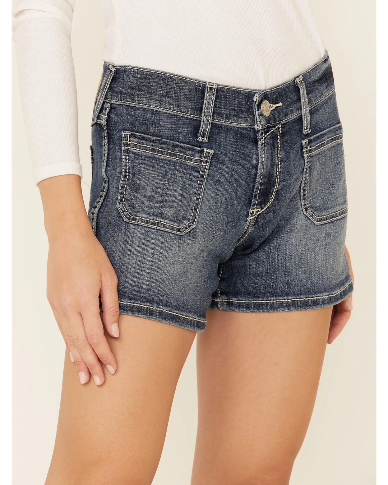 Ariat Women's Mid Rise Boyfriend Shorts 4 Ariat Women's Mid Rise Boyfriend Shorts - Image 4
