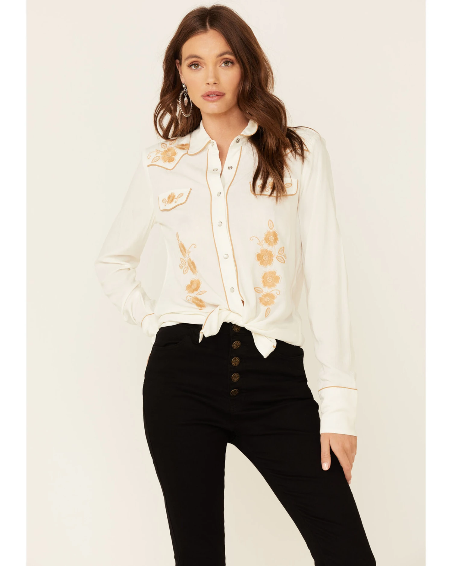 ROPER Stetson Women's Poly Crepe Retro Embroidered Long Sleeve Snap Western Shirt 4 ROPER Stetson Women's Poly Crepe Retro Embroidered Long Sleeve Snap Western Shirt - Image 4