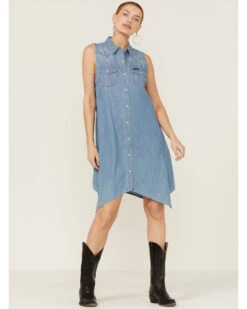 Wrangler Women's Denim Sleeveless Hanky Hem Midi Dress 7 Wrangler Women's Denim Sleeveless Hanky Hem Midi Dress -Cowgirl Drape Sales 2000351206 400 P1