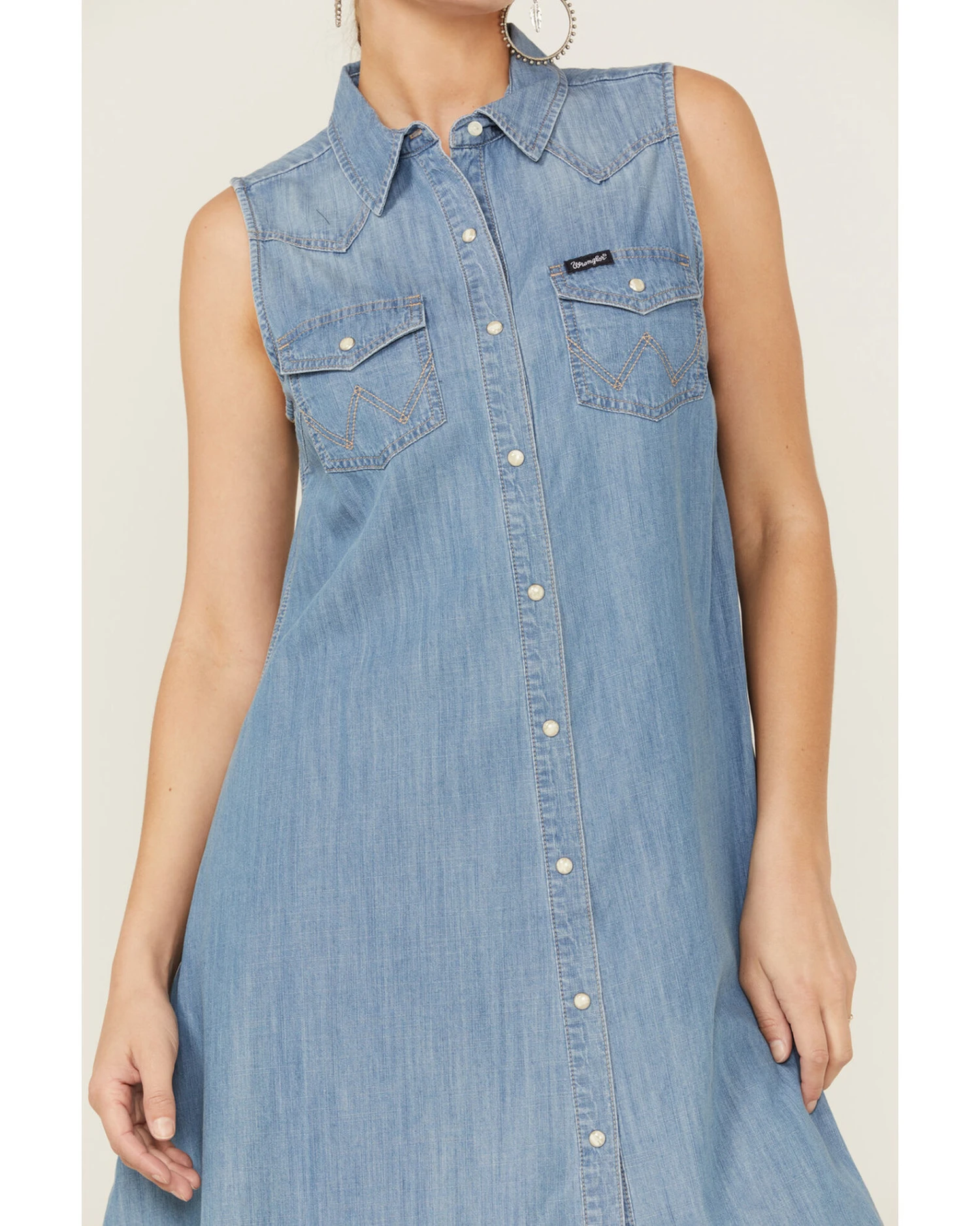 Wrangler Women's Denim Sleeveless Hanky Hem Midi Dress 2 Wrangler Women's Denim Sleeveless Hanky Hem Midi Dress - Image 2