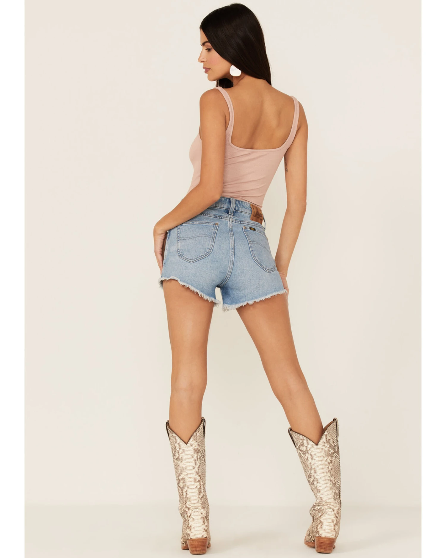 Lee Women's Dealers Choice Vintage Modern High Rise Cut Off Shorts 1 Lee Women's Dealers Choice Vintage Modern High Rise Cut Off Shorts