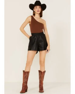 Mauritius Leather Women's Dija Leather Shorts 7 Mauritius Leather Women's Dija Leather Shorts -Cowgirl Drape Sales 2000371493 001 P1