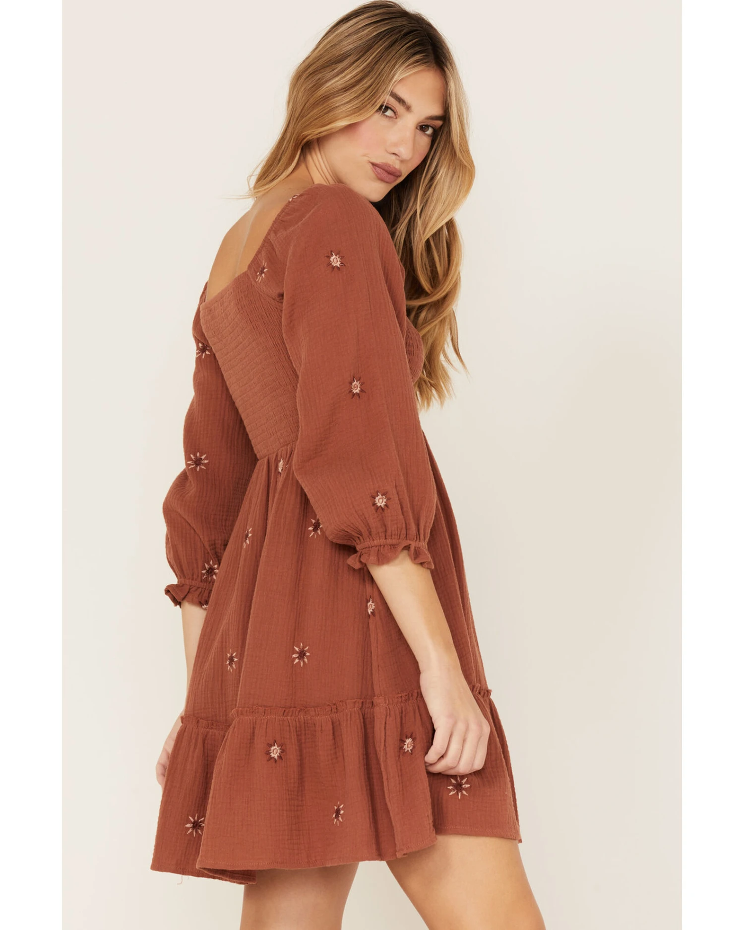 Jolt Women's Embroidered Floral Long Sleeve Smocked Dress 3 Jolt Women's Embroidered Floral Long Sleeve Smocked Dress - Image 3