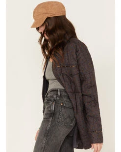 Cleo + Wolf Women's Novelty Quilted Shacket -Cowgirl Drape Sales 2000374811 060 P3