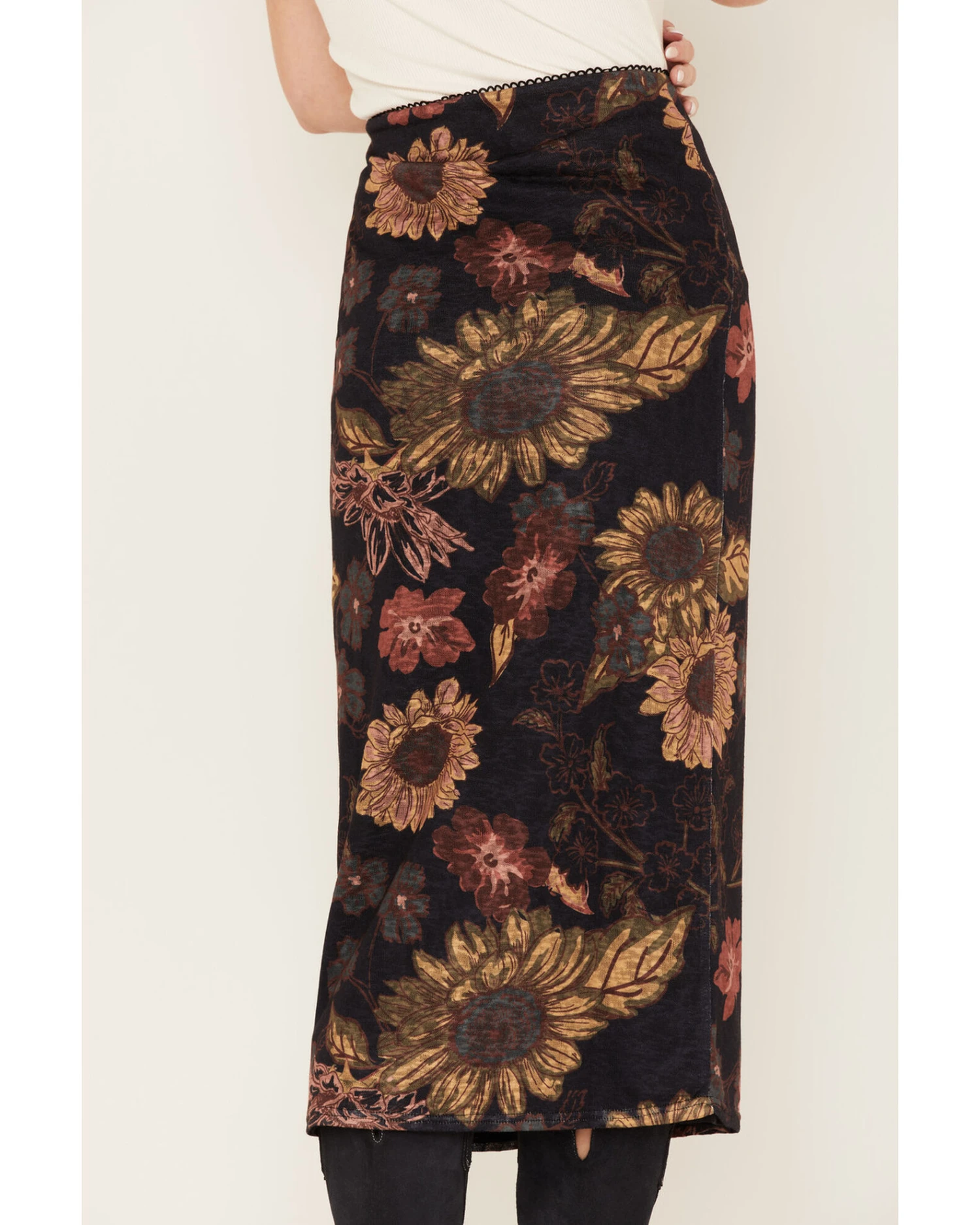 Cleo + Wolf Women's Floral Print Sheer Midi Skirt 3 Cleo + Wolf Women's Floral Print Sheer Midi Skirt - Image 3