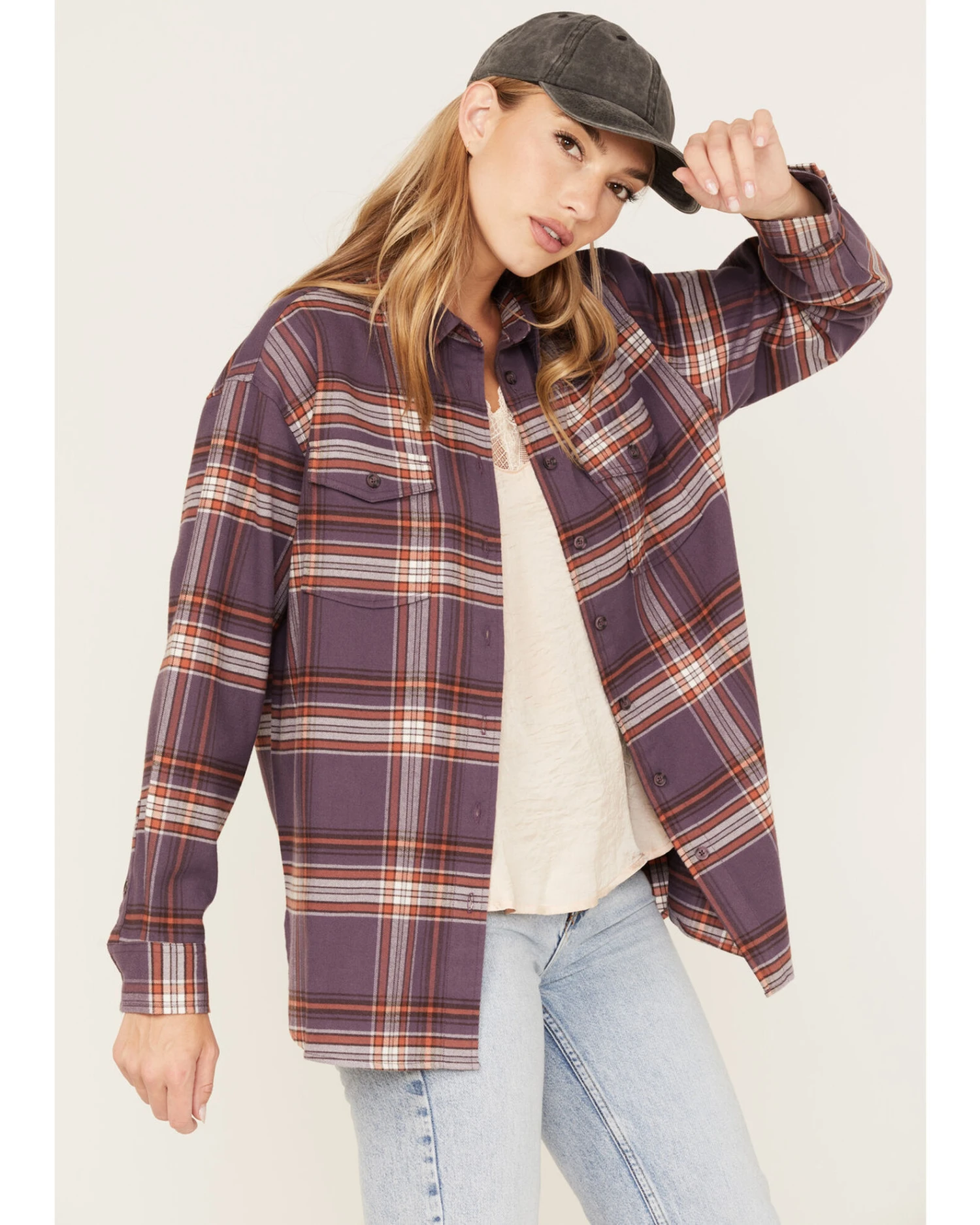 Cleo + Wolf Women's Plaid Print Oversized Long Sleeve Flannel Button Down Shirt 1 Cleo + Wolf Women's Plaid Print Oversized Long Sleeve Flannel Button Down Shirt