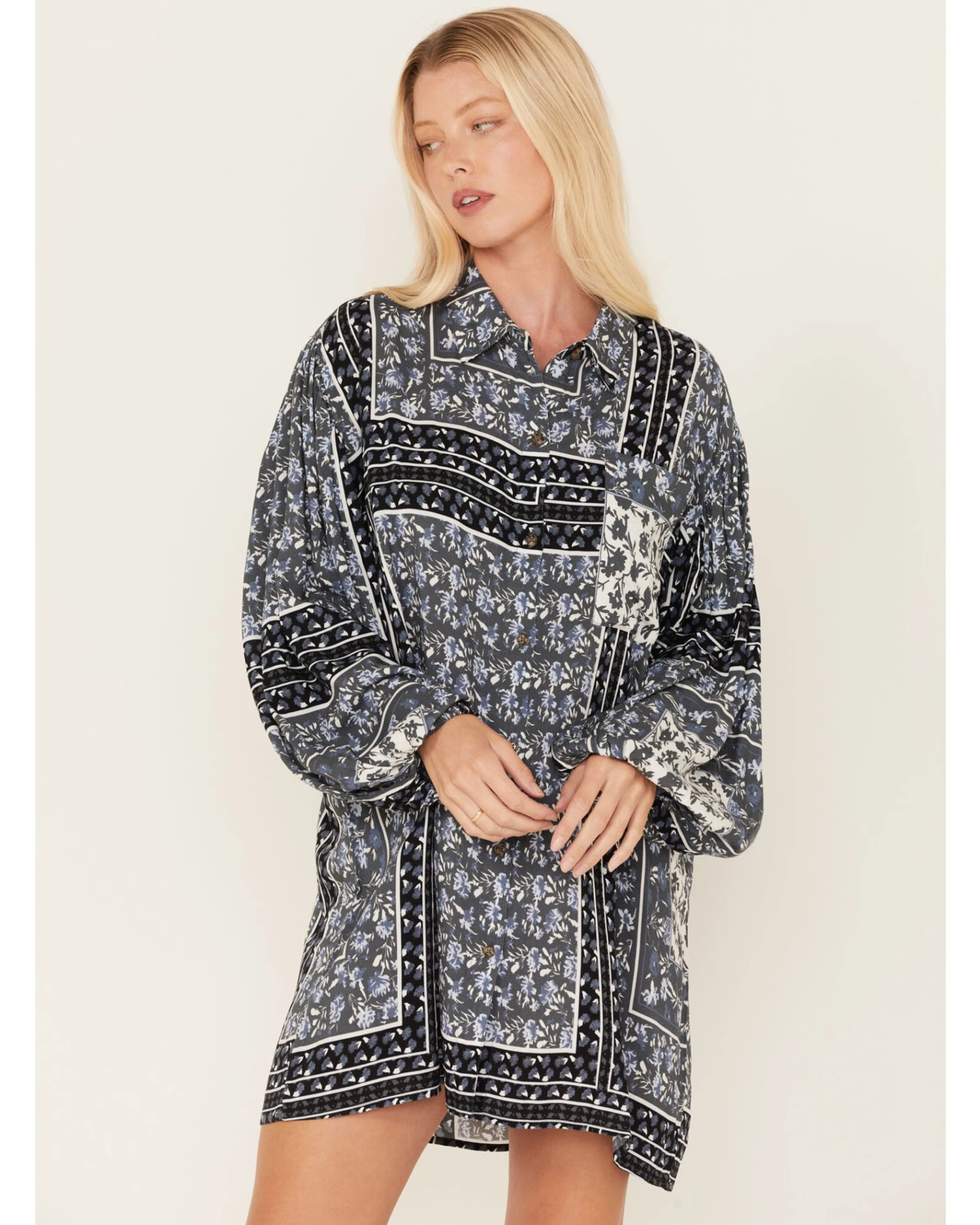 Jen's Pirate Booty Women's Roma Storm Lockhart Floral Print Ruffle Dress 1 Jen's Pirate Booty Women's Roma Storm Lockhart Floral Print Ruffle Dress