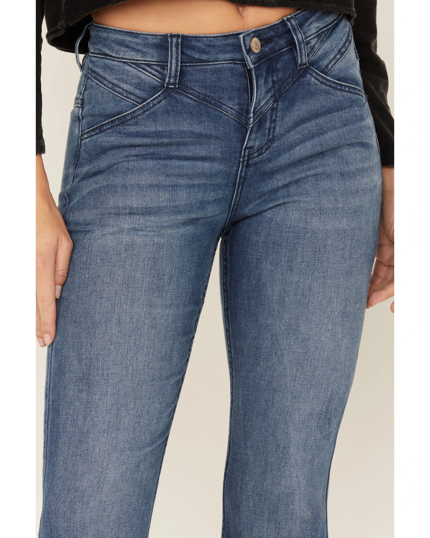 Shyanne Women's Medium Wash High Rise Eden Stretch Flare Jeans 2 Shyanne Women's Medium Wash High Rise Eden Stretch Flare Jeans - Image 2