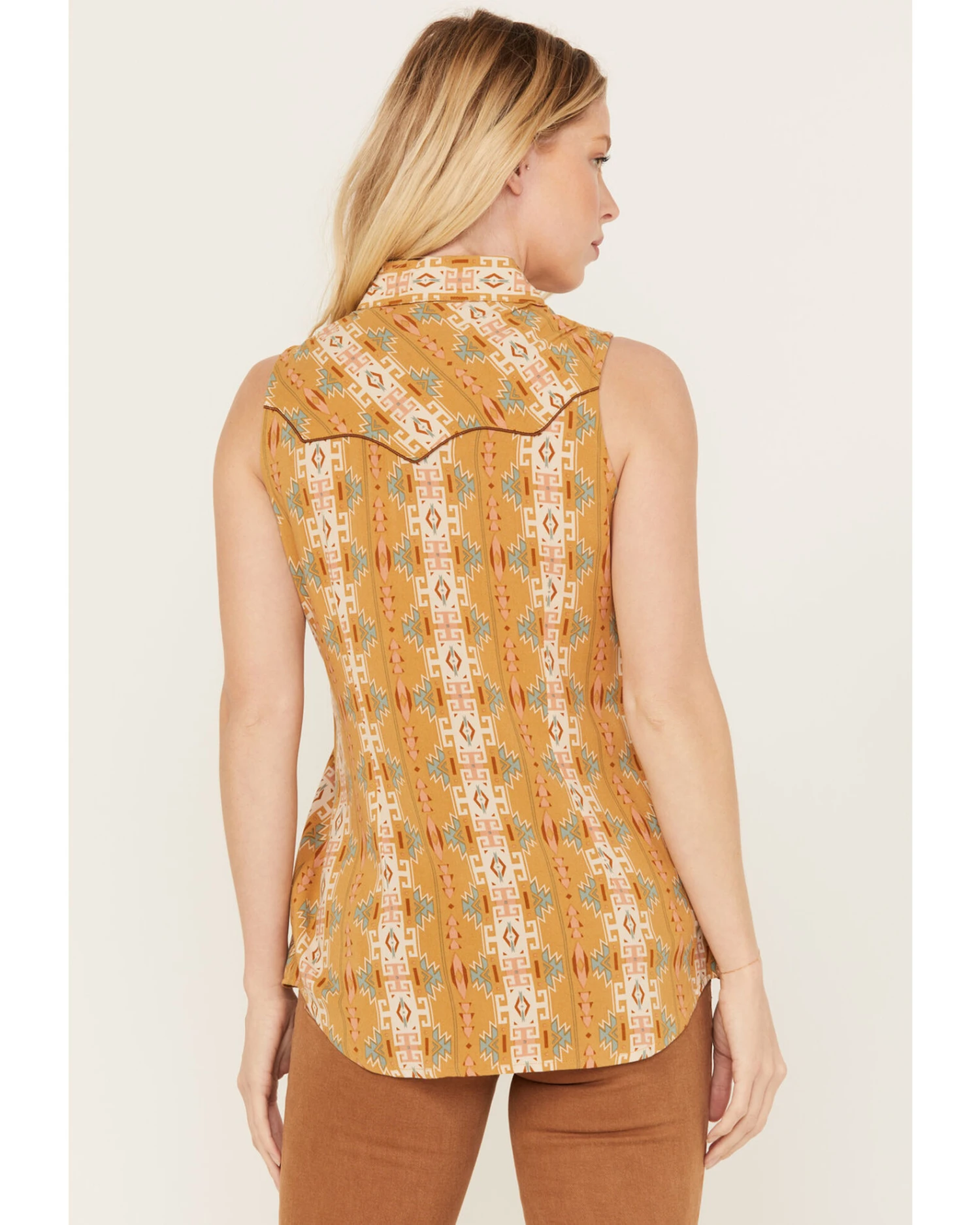 Rock & Roll Denim Women's Southwestern Print Sleeveless Snap Tank 3 Rock & Roll Denim Women's Southwestern Print Sleeveless Snap Tank - Image 3