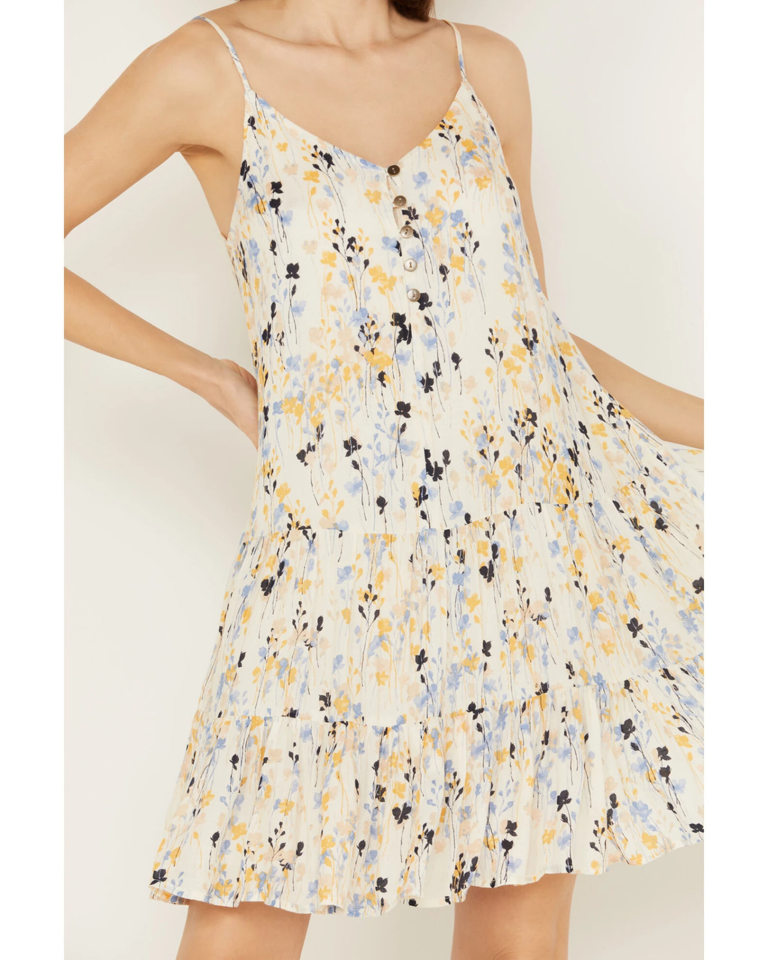 Cleo + Wolf Women's Floral Print Strappy Dress 1 Cleo + Wolf Women's Floral Print Strappy Dress