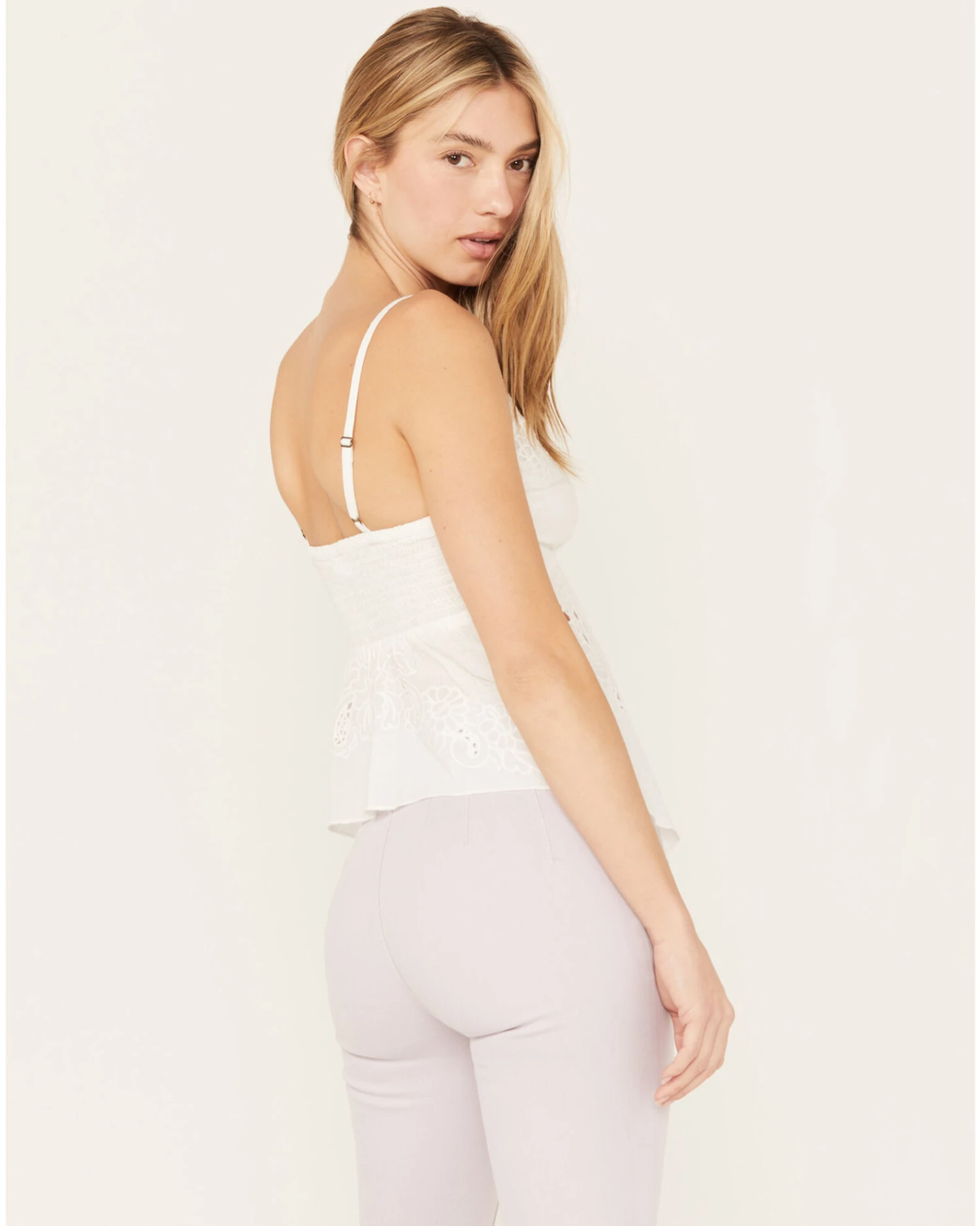 Shyanne Women's Hanky Hem Halter Top 4 Shyanne Women's Hanky Hem Halter Top - Image 4