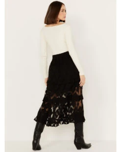 Shyanne Women's Diamond Embroidered Mesh Skirt -Cowgirl Drape Sales 2000386670 001 P4