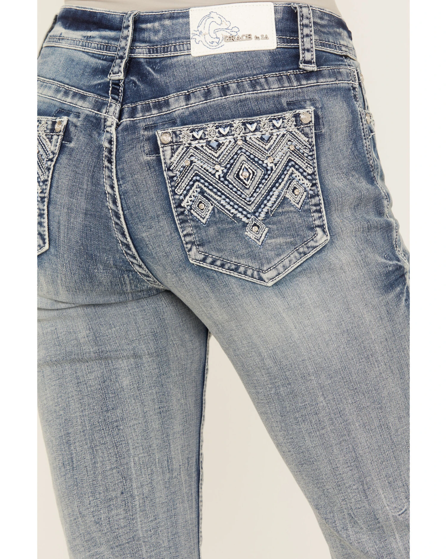 Grace In LA Women's Light Wash Mid Rise Geo Embroidered Pocket Bootcut Jeans 4 Grace In LA Women's Light Wash Mid Rise Geo Embroidered Pocket Bootcut Jeans - Image 4